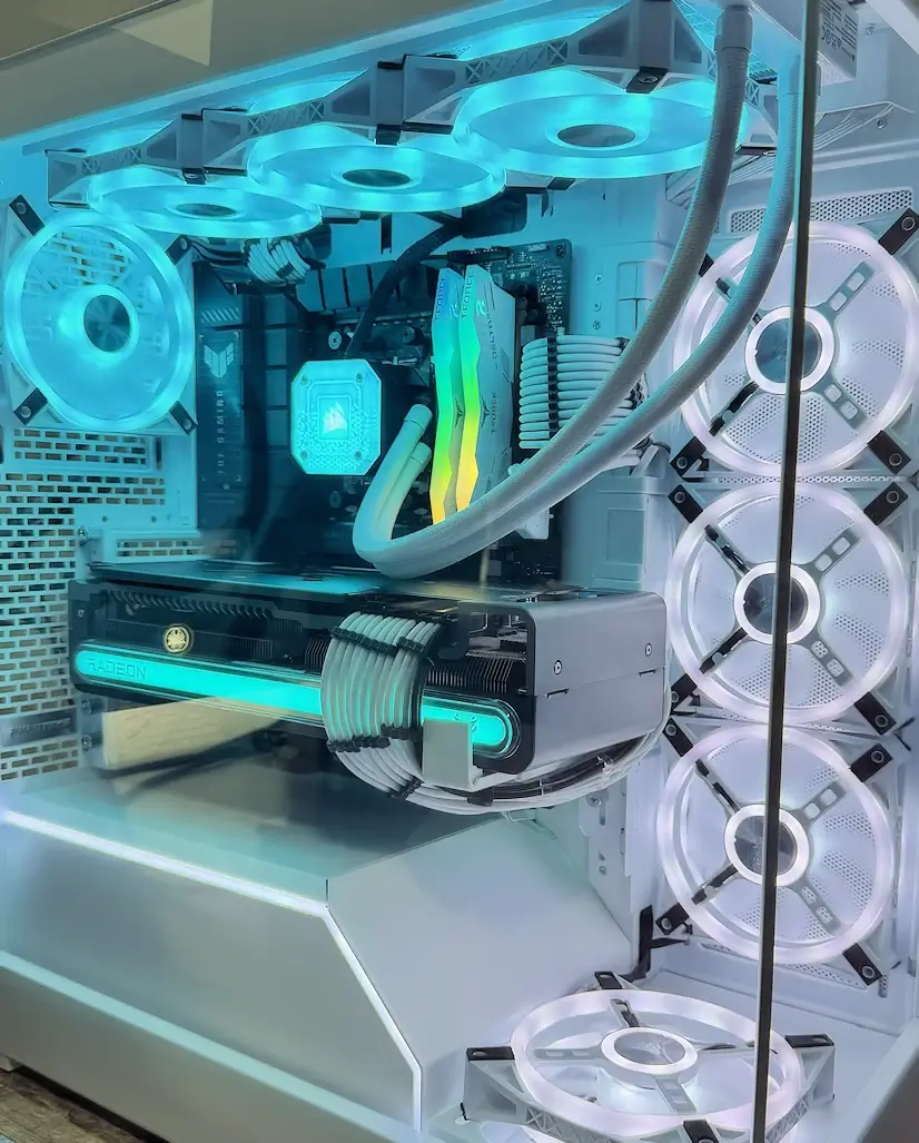Montaje Gaming PC Phanteks Boadilla del Monte Montaje Gaming PC Phanteks Boadilla del Monte